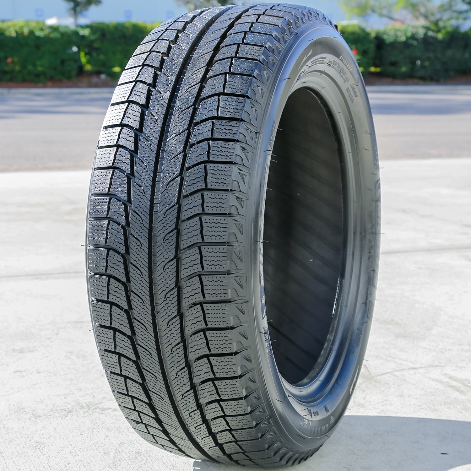 Michelin Latitude X-Ice Xi2 Winter 265/70R16 112T Passenger Tire