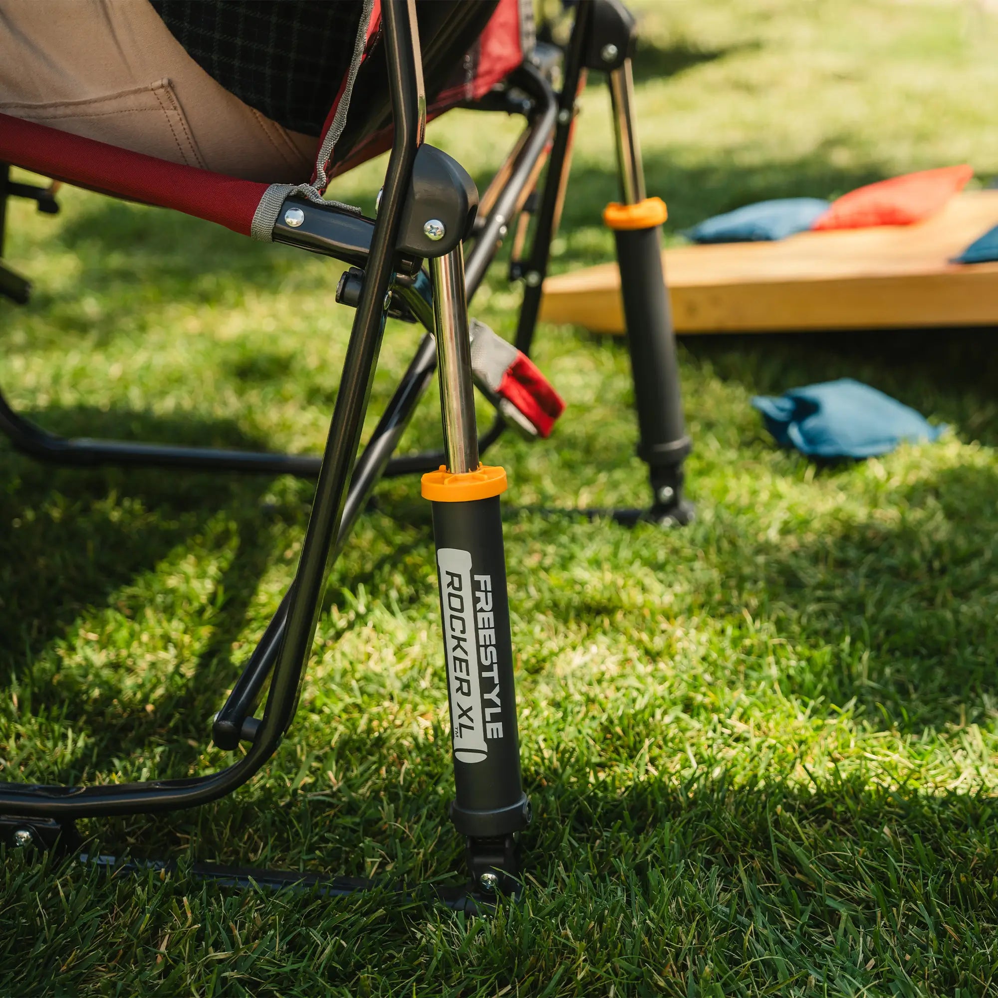 Freestyle Rocker XL™ with Side Table | Reserve HK62