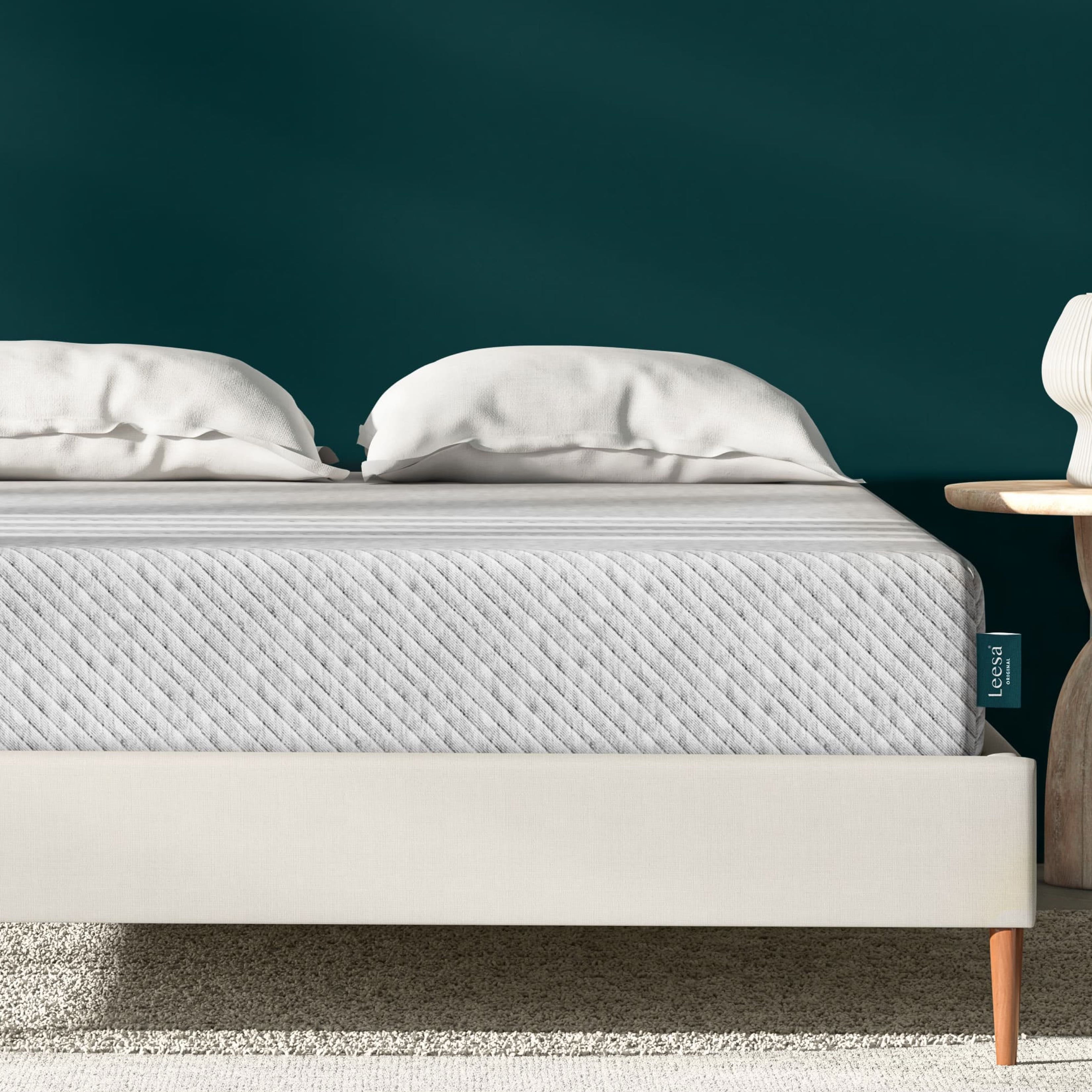 Leesa Original 10 Memory Foam Mattress, Queen