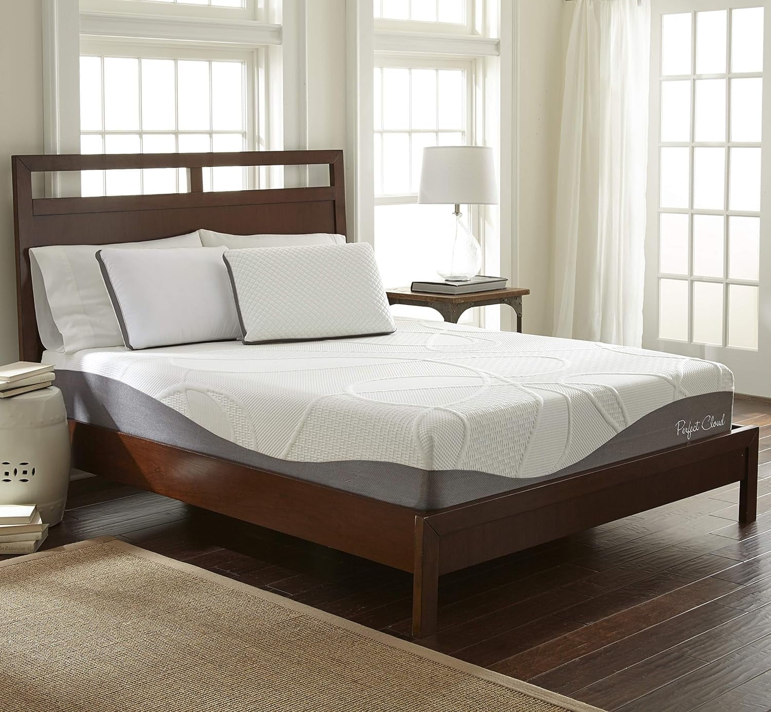Perfect Cloud UltraPlush Medium Plush 10-inch Cooling Memory Foam Mattress - Made in the USA (Full)
