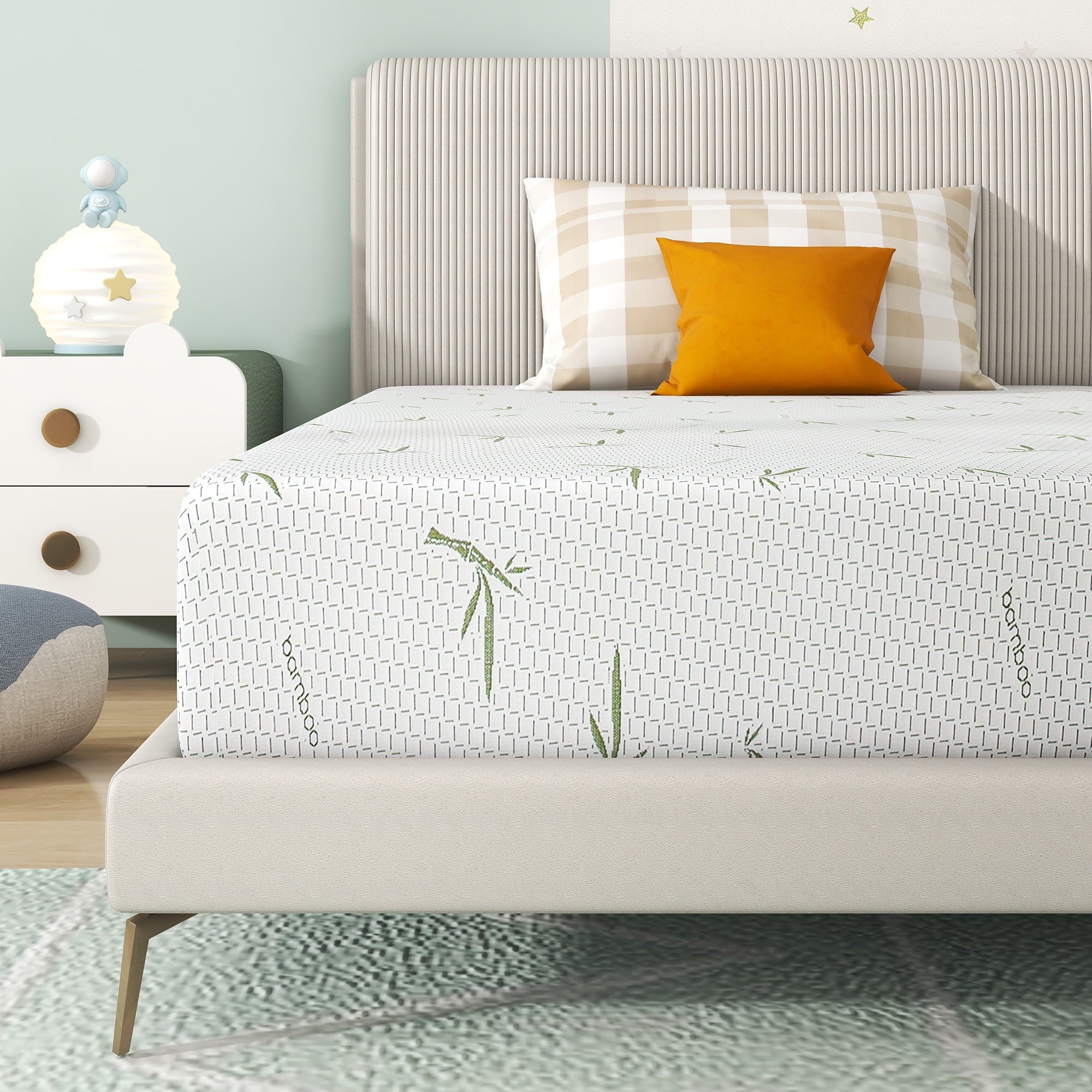 Queen Mattress, 8 inch Green Tea Cooling Gel Memory Foam Mattress in Recorder box, Medium Firmness Mattresses with Bamboo Knit cover, Made in USA